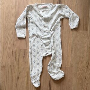 Magnetic Me 6-9m Footie with Balloon Design 100% organic cotton